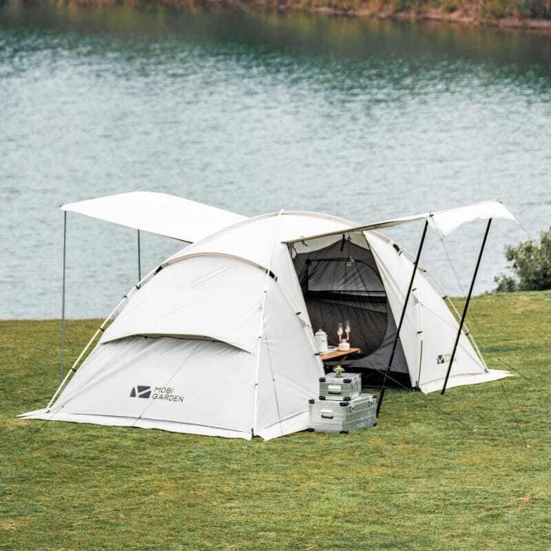 MOBI GARDEN Aristocratic 4 Multi-room Tent